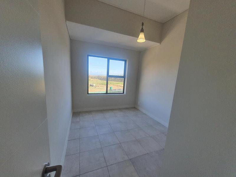 To Let 1 Bedroom Property for Rent in Gordons Bay Western Cape